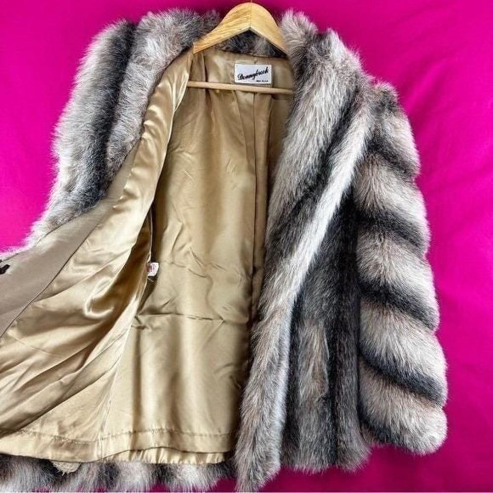 Vintage Faux Fur Striped Coat Brown Short Large Mob Wife Glam Luxury Chic - Picture 8 of 17